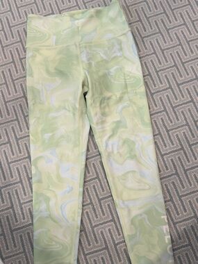 Peloton Light Green Marble-Print Leggings